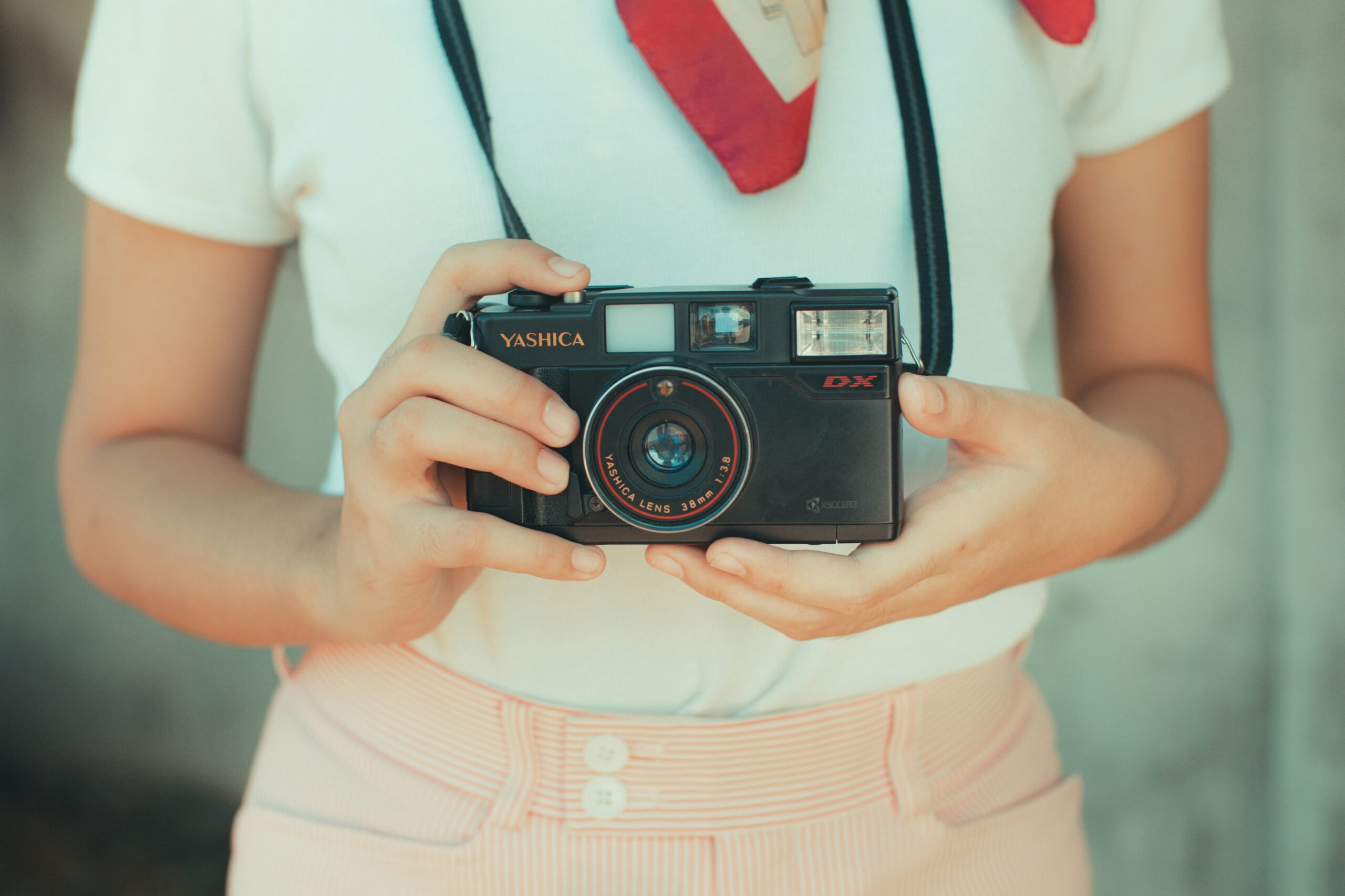 Retro Zastava 101 available for photo shoots and events in Pula